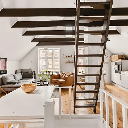 Dinbnb I Top-floor For The Explorer! I 400m To Bryggen Appartamento *
